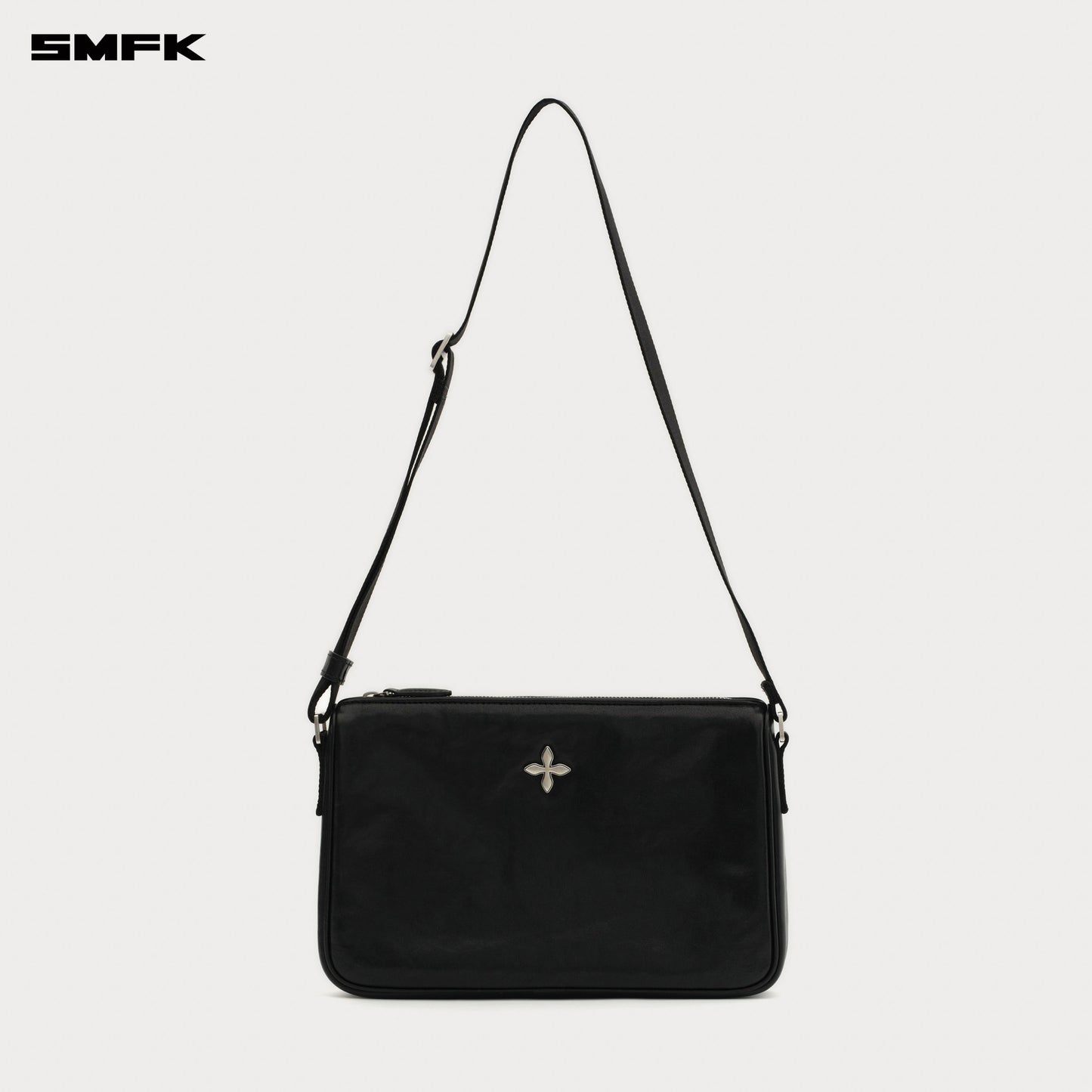COMPASS BADGE Leather Shoulder Bag (Small) Wilderness Black