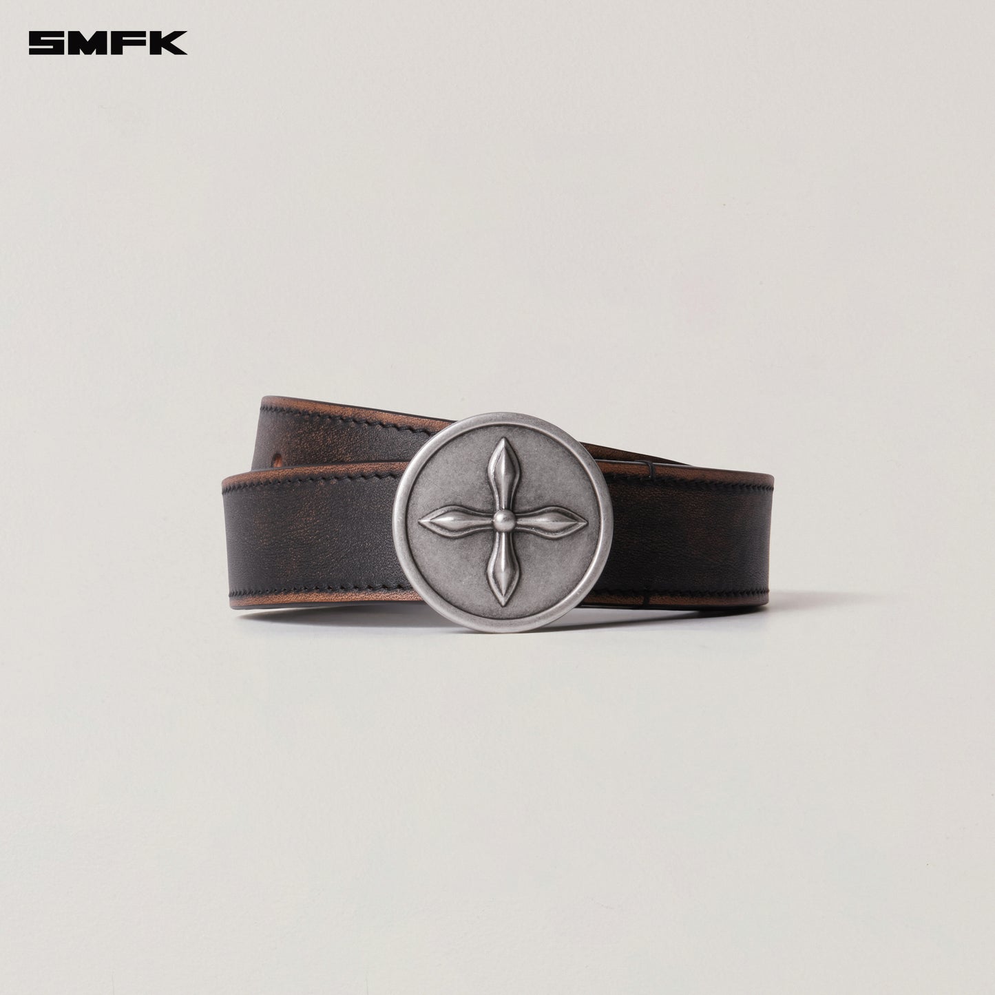 COMPASS CIRCULAR BADGE HANDCRAFT PATINA LEATHER BELT Wild Black Patina