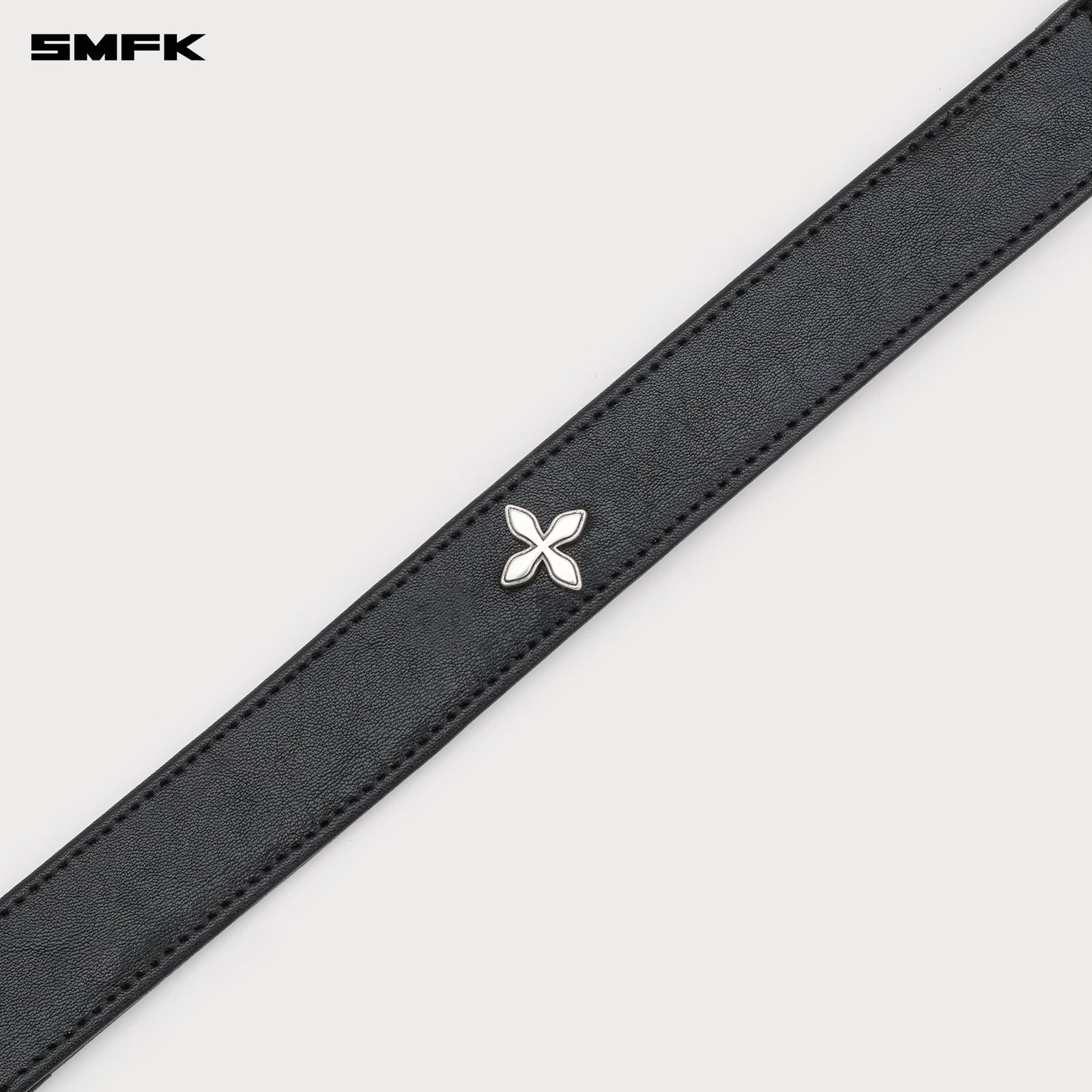 COMPASS RIVET Leather Ultra Thick Choker Wilderness Black
