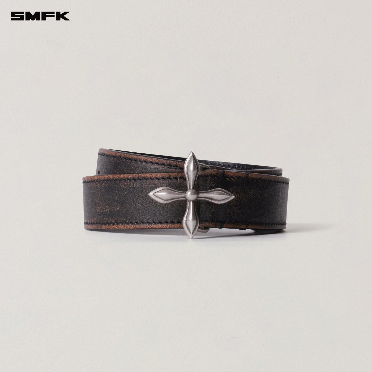 COMPASS TOTEM HANDCRAFT PATINA LEATHER BELT Wild Black Patina