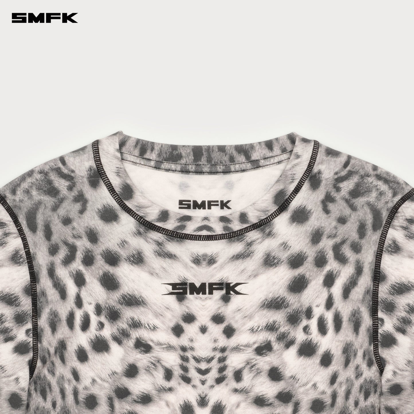 FUTURE MIRAGE Camouflage Sports Top Snow Leopard