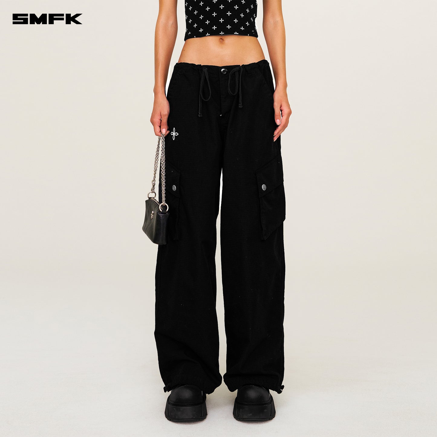 FUTURE MIRAGE Classic Parachute Pants Wilderness Black