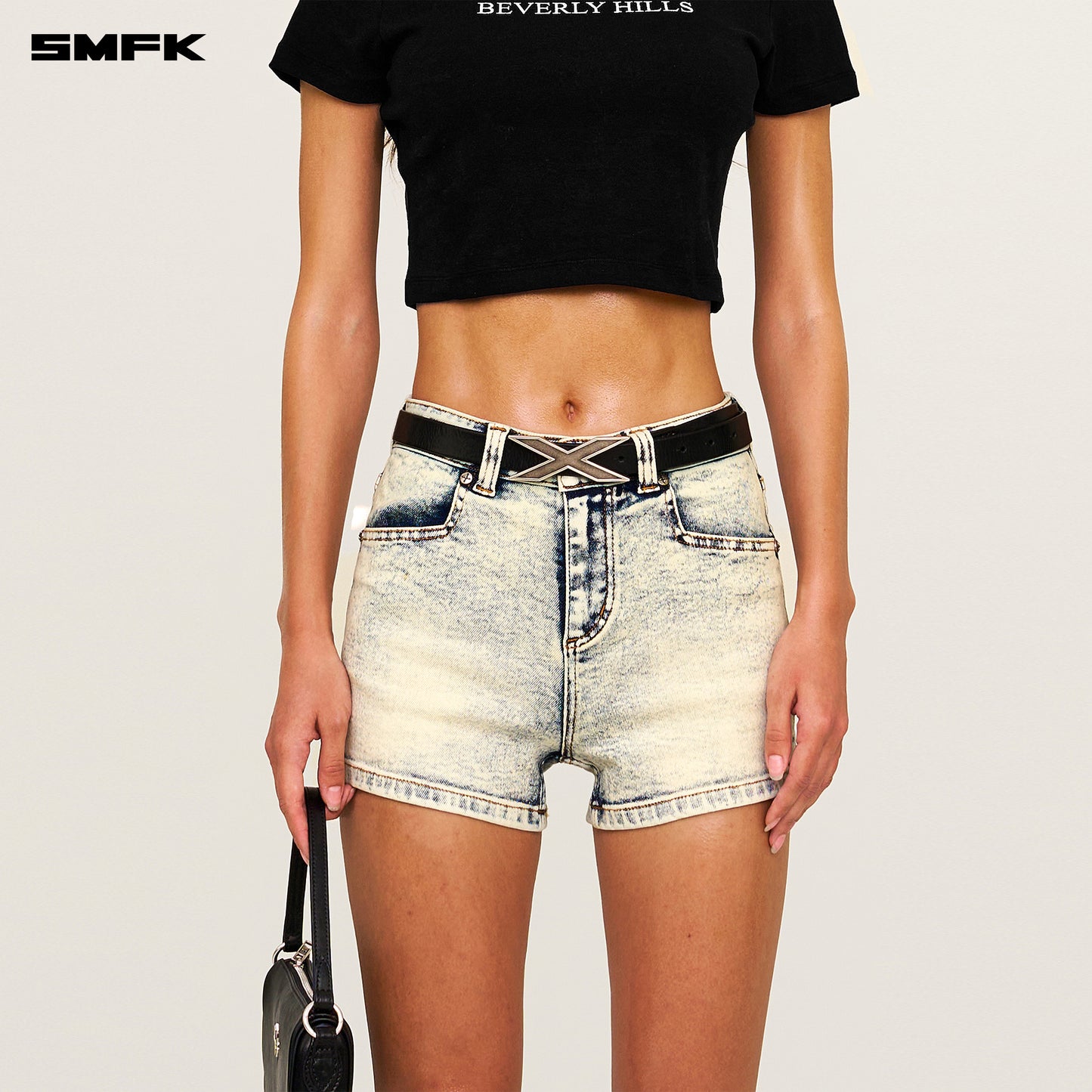 COMPASS DANCER Classic Denim Shorts Snow Blossom