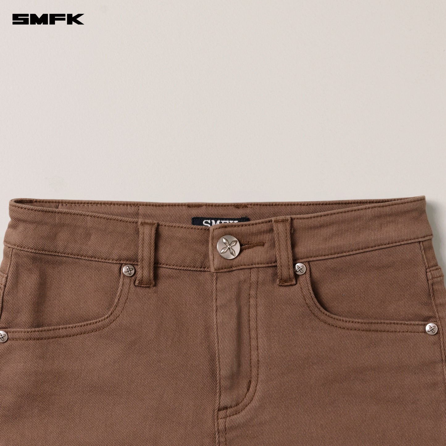 COMPASS DANCER Denim Flat Shorts Wild Horse Brown