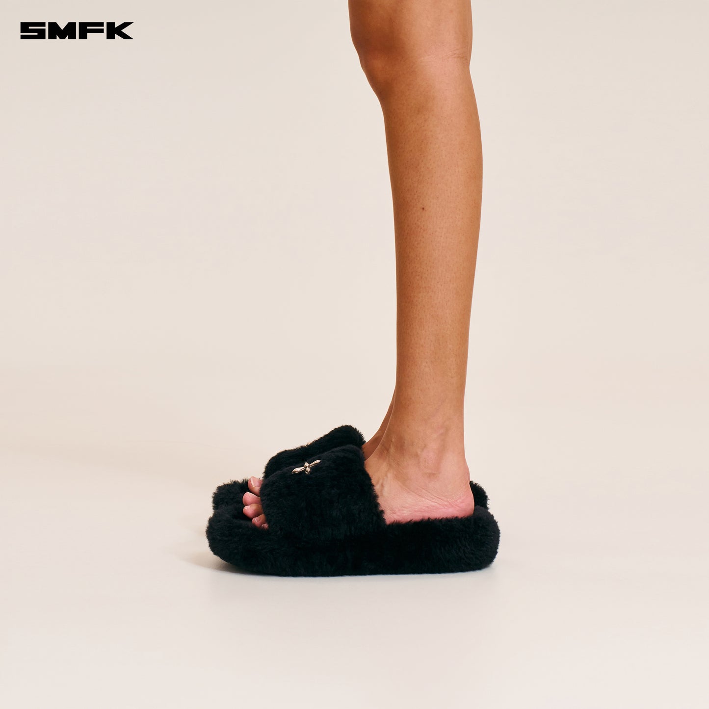 COMPASS MODE UNITY SHEARLING SLIPPER Wilderness Black
