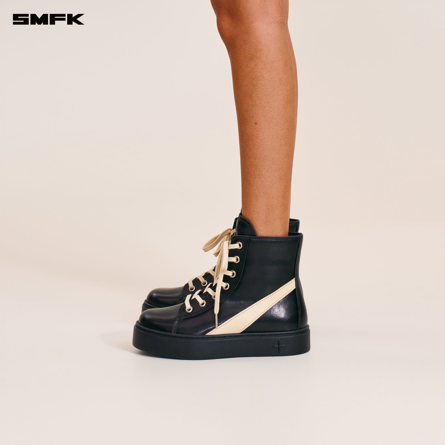 COMPASS ORIGIN LEATHER SNEAKER HIGH Wilderness Black