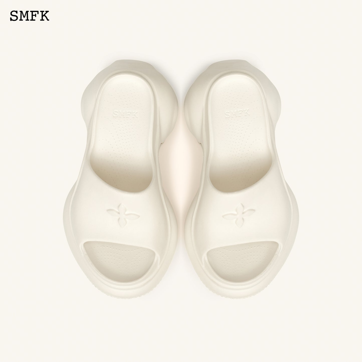 Compass Wave High-Heel Bumper Sandal Cream White