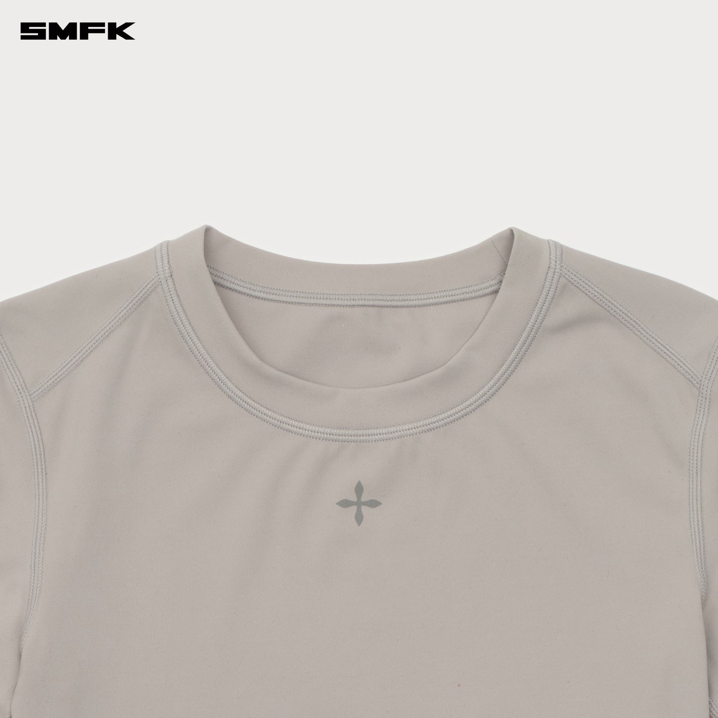 COMPASS WAVE Body-shaping Skin Tee Ash Gray