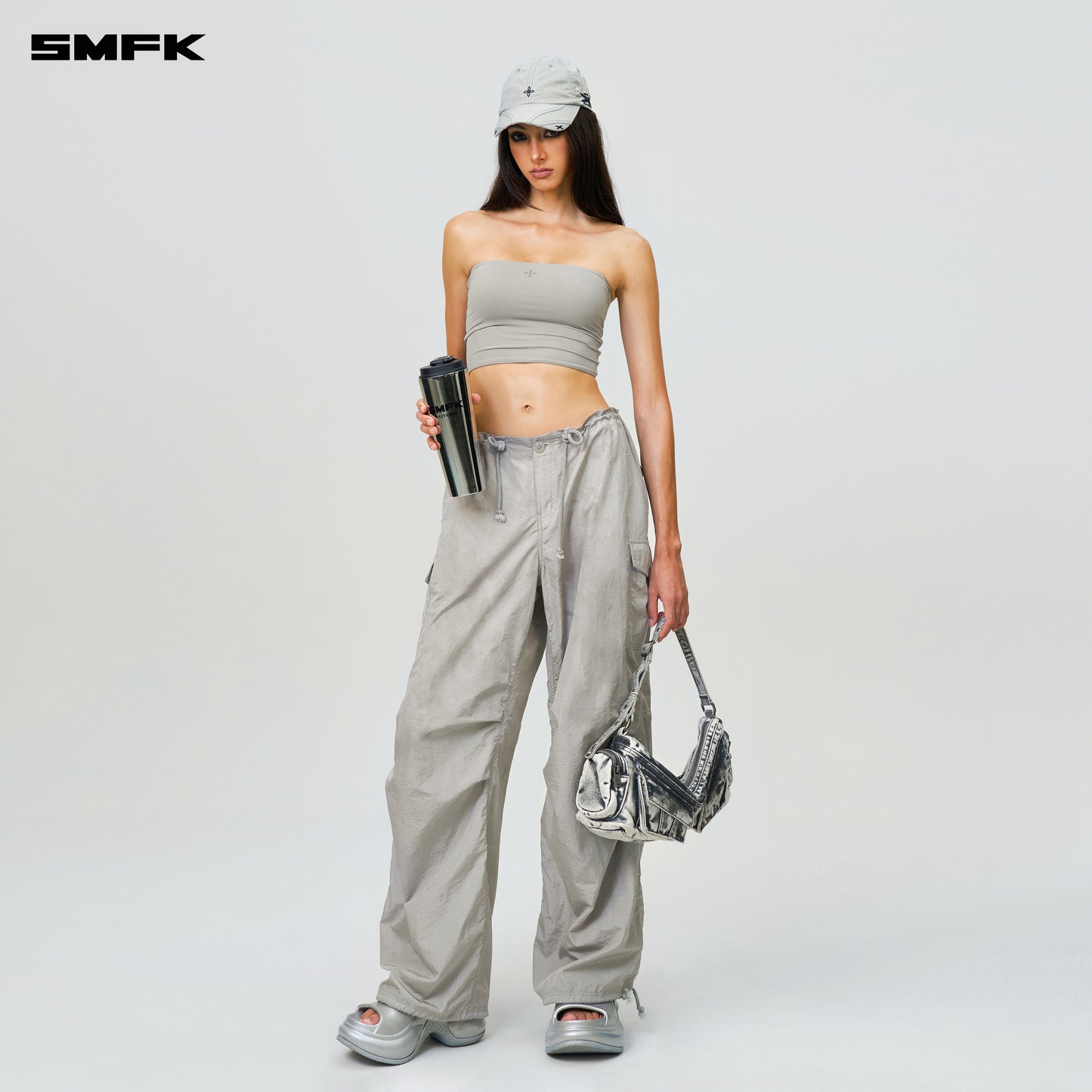 COMPASS HUG Skin Tube Top Ash Gray
