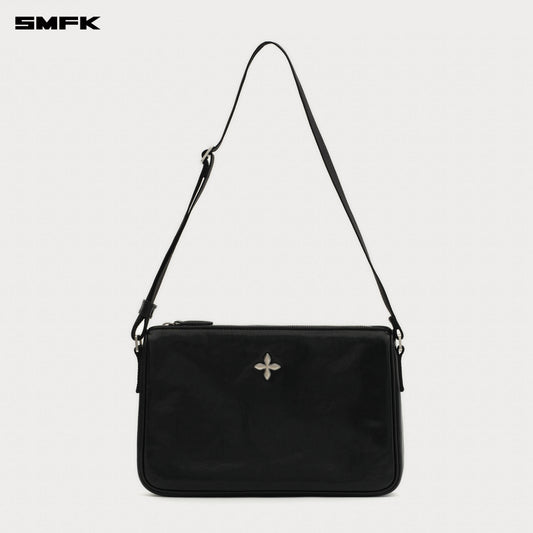 COMPASS BADGE Leather Shoulder Bag (Medium) Wilderness Black