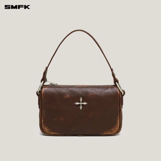 COMPASS BADGE Patina Leather Shoulder Bag Medium Wild Horse Brown Patina
