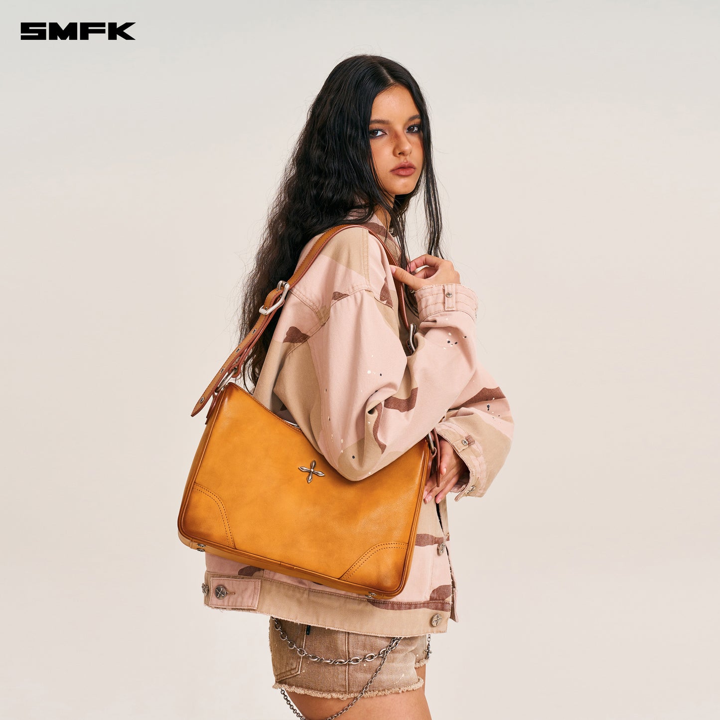 RAGE ORIGIN LEATHER SHOULDER BAG/LARGE Grassland Brown Patina