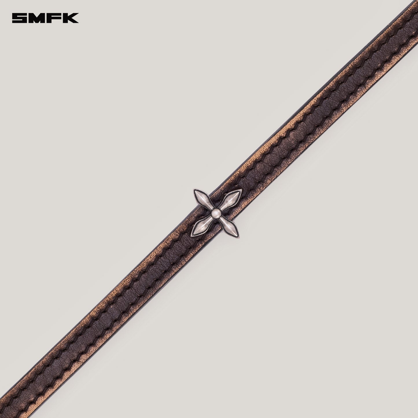 COMPASS Rivet Patina Leather Chocker Small Wild Horse Brown Patina