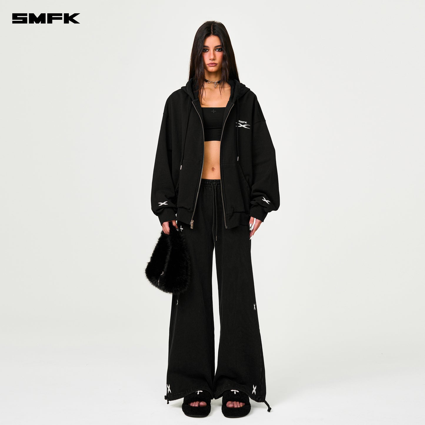 FUTURE DNA Oversized Hoodie Wilderness Black