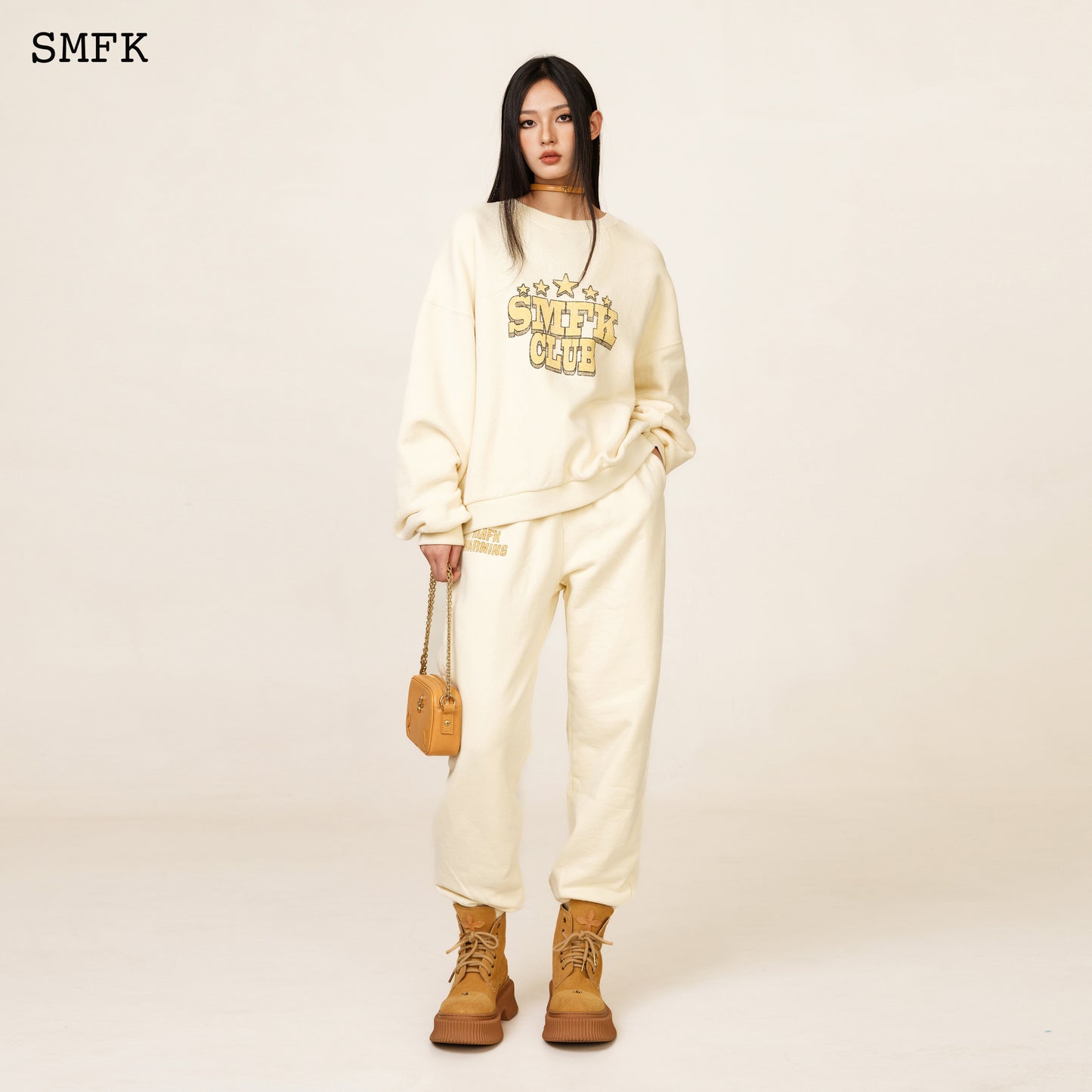 COMPASS College Vintage Oversize Hoodie Creamy White