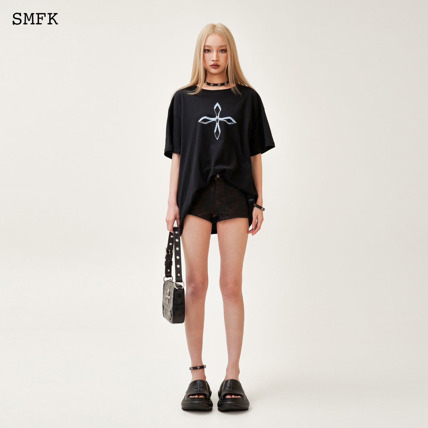 COMPASS Dreamland Vintage Oversize Tee Wilderness Black