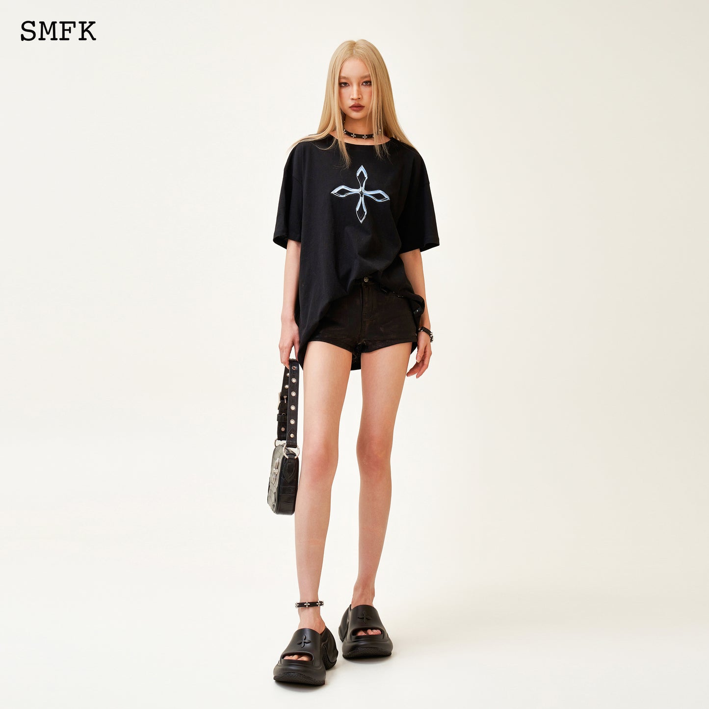 COMPASS Dreamland Vintage Oversize Tee Wilderness Black