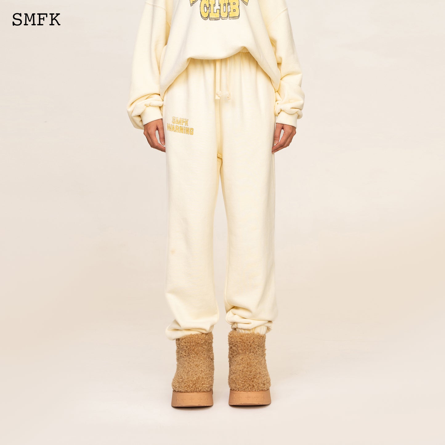 COMPASS Vintage College Jogging Pants Creamy White