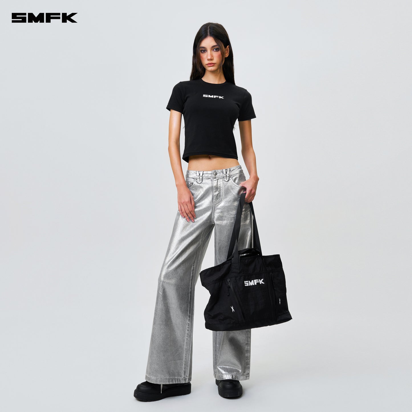 FUTURE Mode Standard Fit Tee Wilderness Black