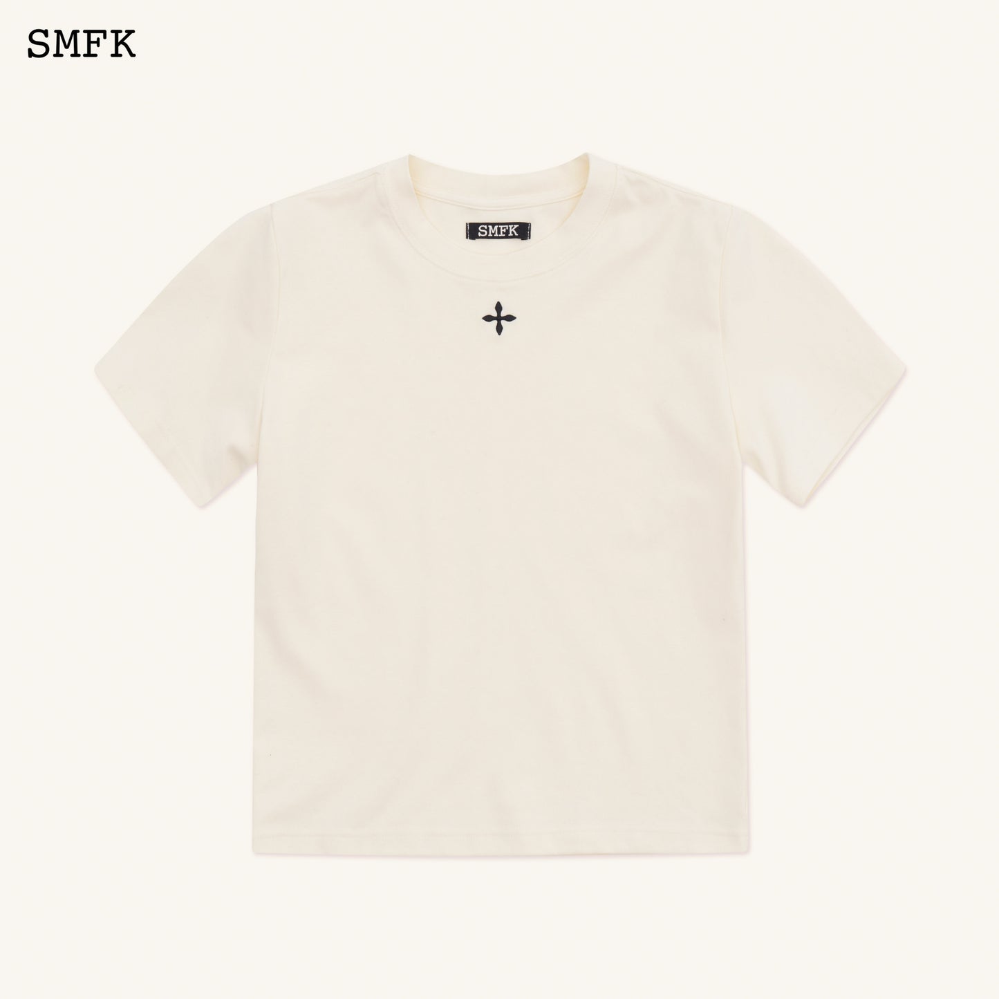 COMPASS HUG Slim-Fit Tee Milky Pearl