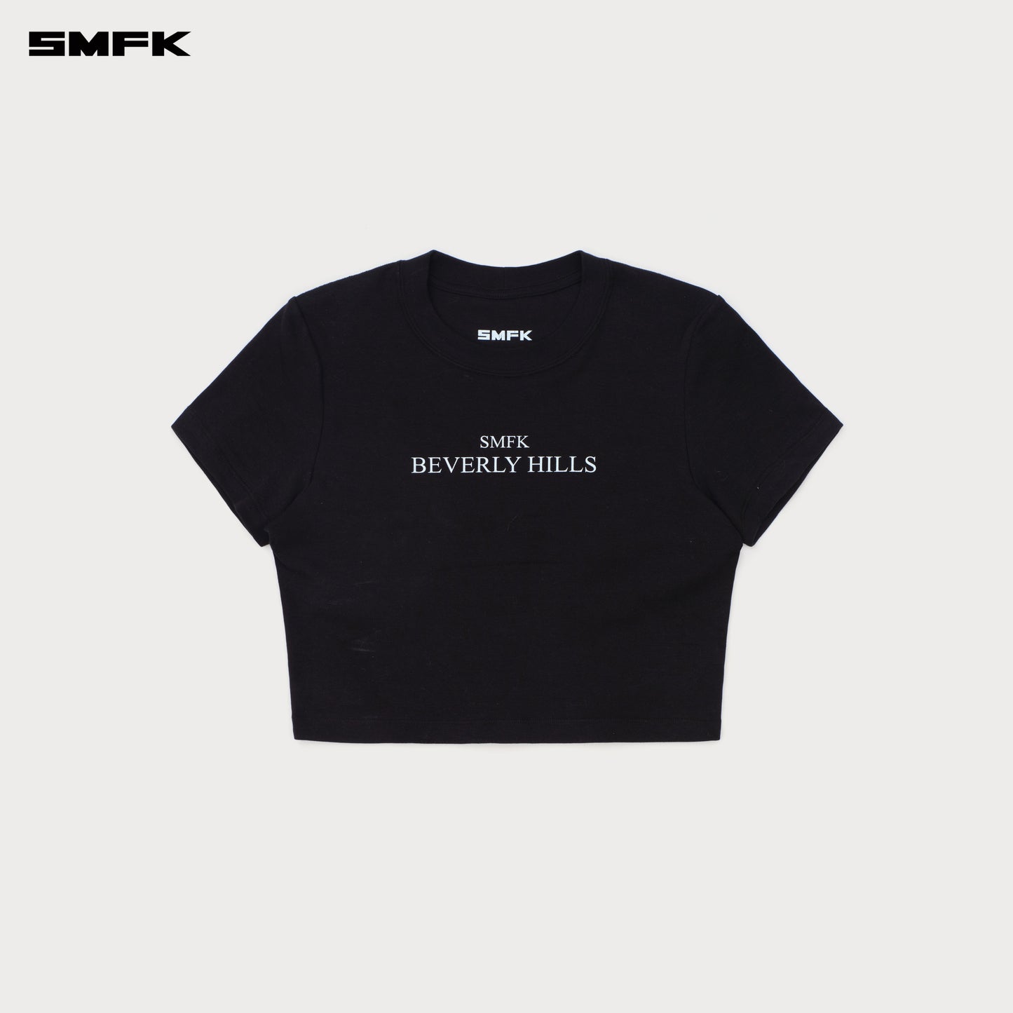 COMPASS Beverly Movie Subtitles Crop Tee Wilderness Black