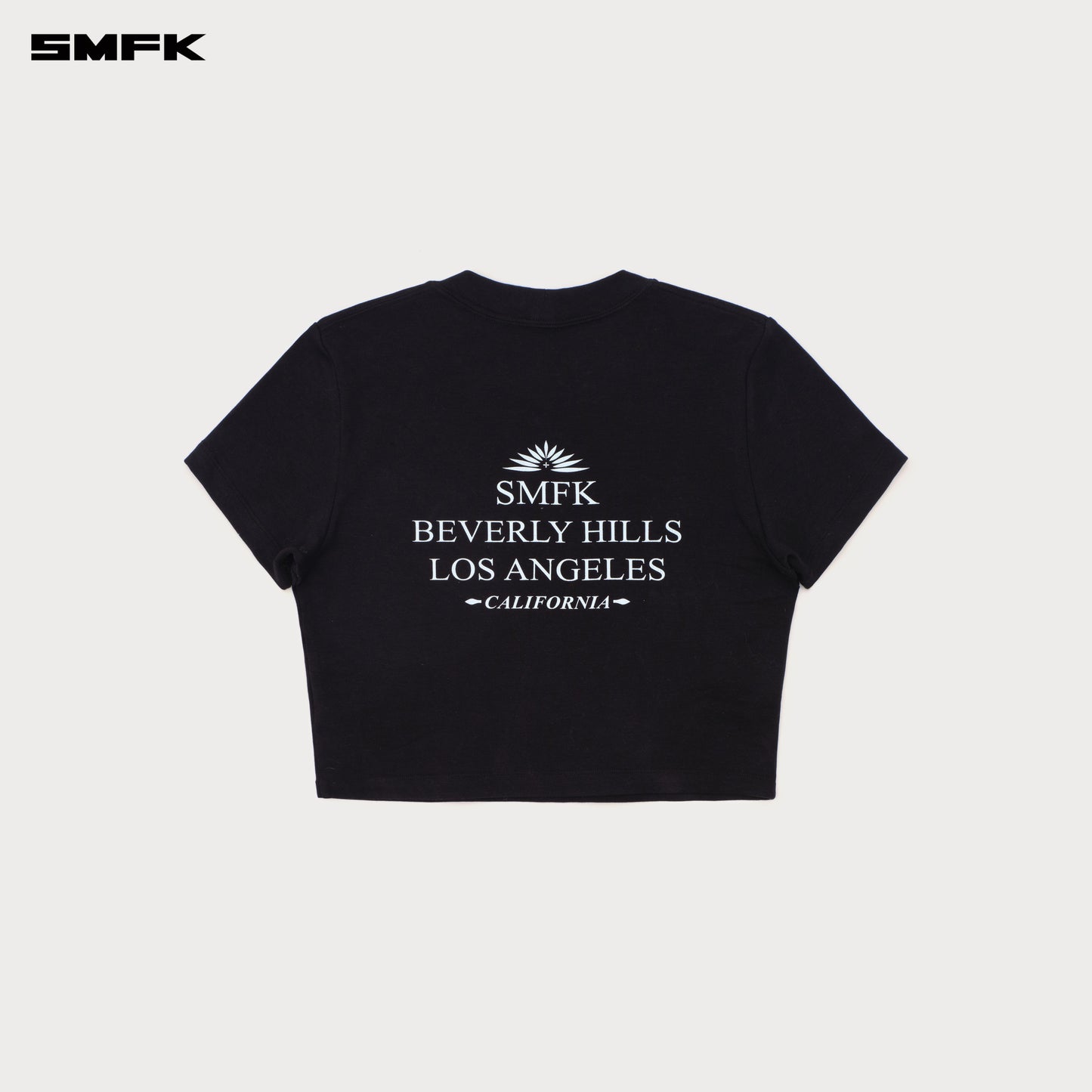 COMPASS Beverly Movie Subtitles Crop Tee Wilderness Black