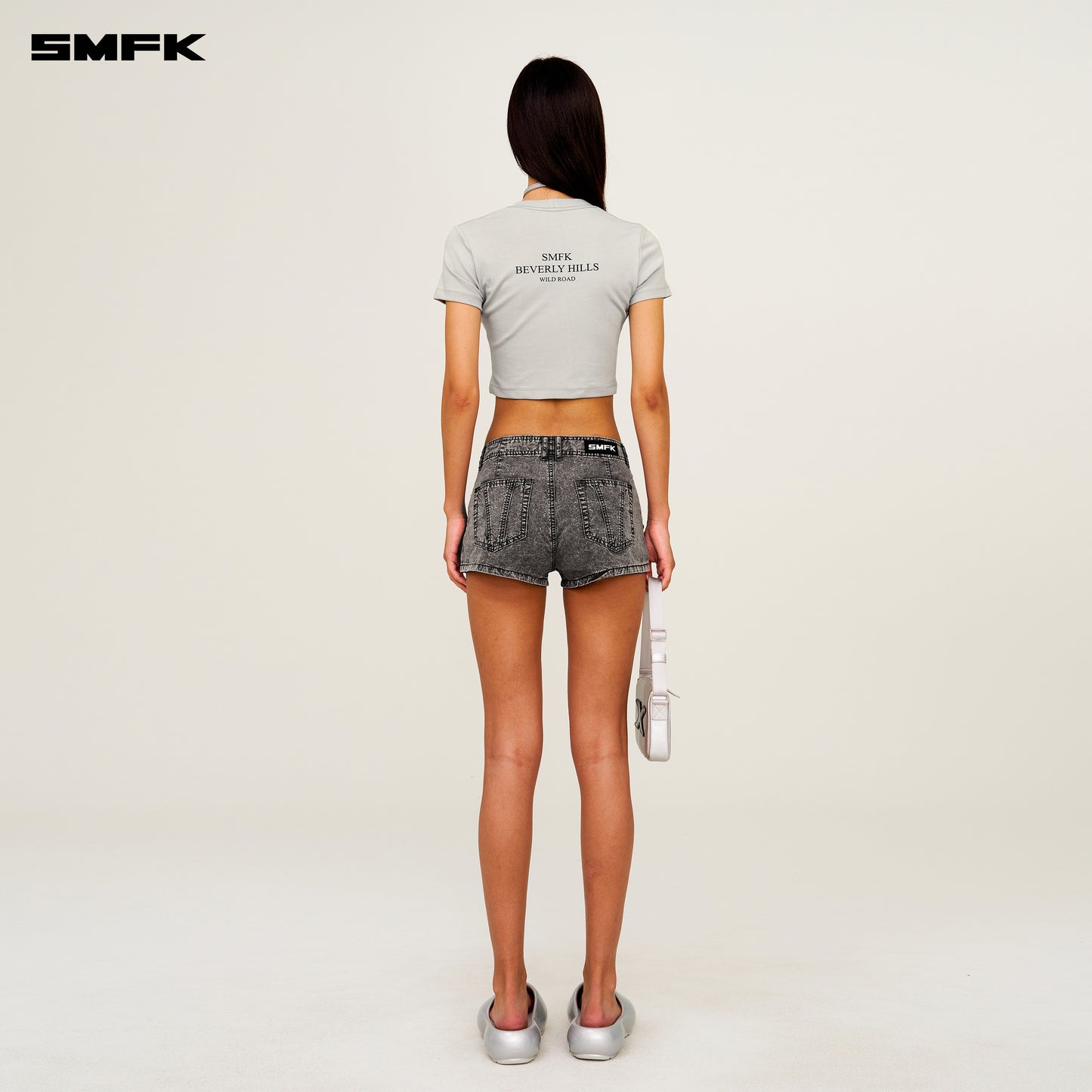 COMPASS Beverly Movie Subtitles Crop Tee Ash Gray