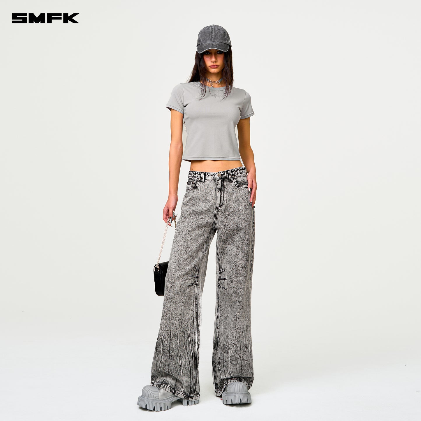 COMPASS Classic Chain Slim-fit Sports Tee Ash Gray