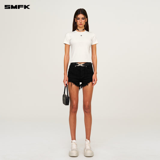 COMPASS Badge Fitted Waist Tee Alpine White