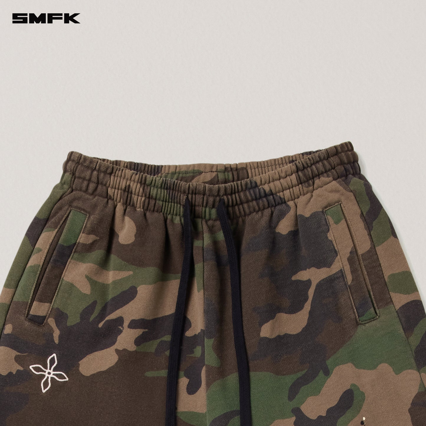 COMPASS MODE CAMO TOWER SPORTS PANTS Army Green Camouflage