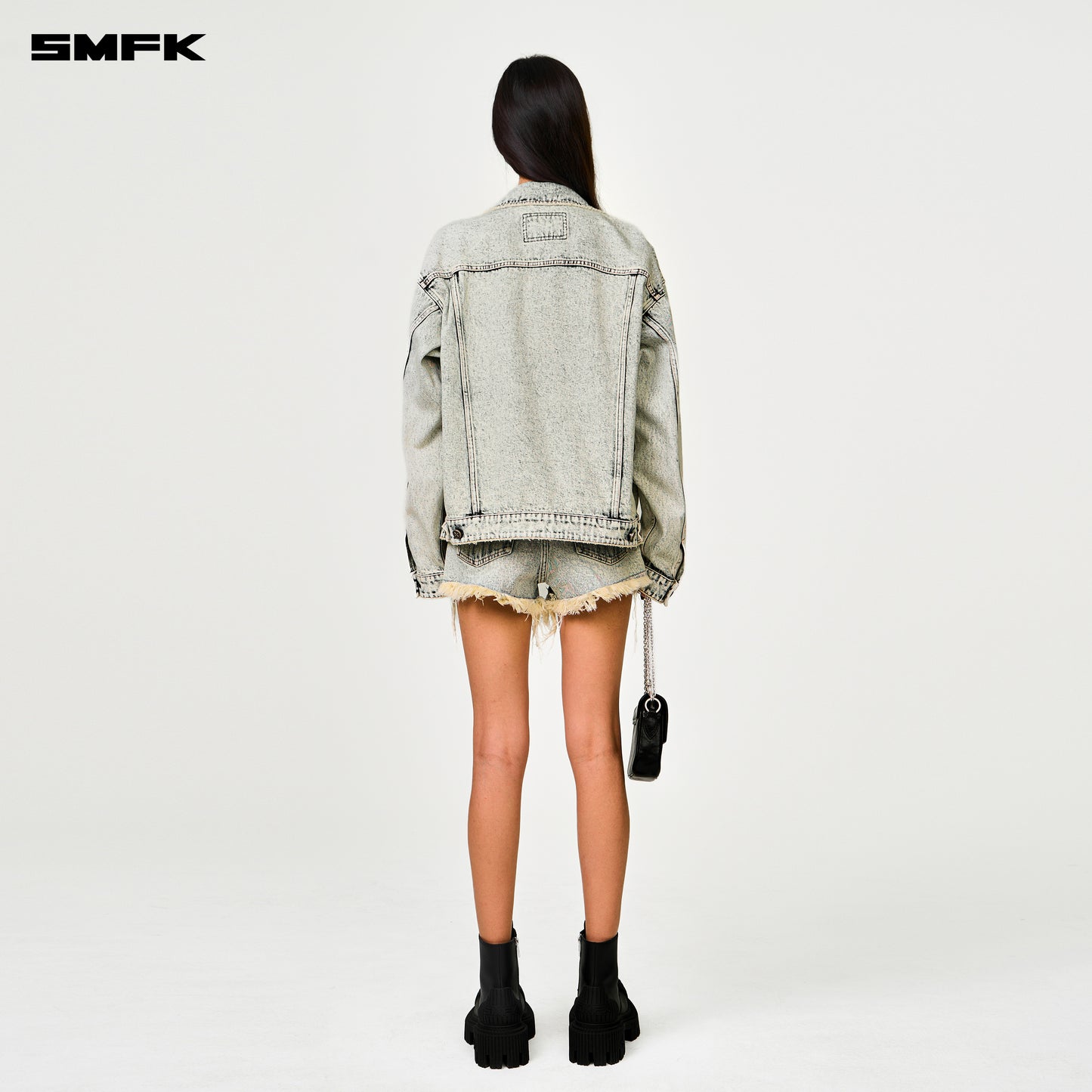 COMPASS Classic Wild Denim Shorts Snow Blossom