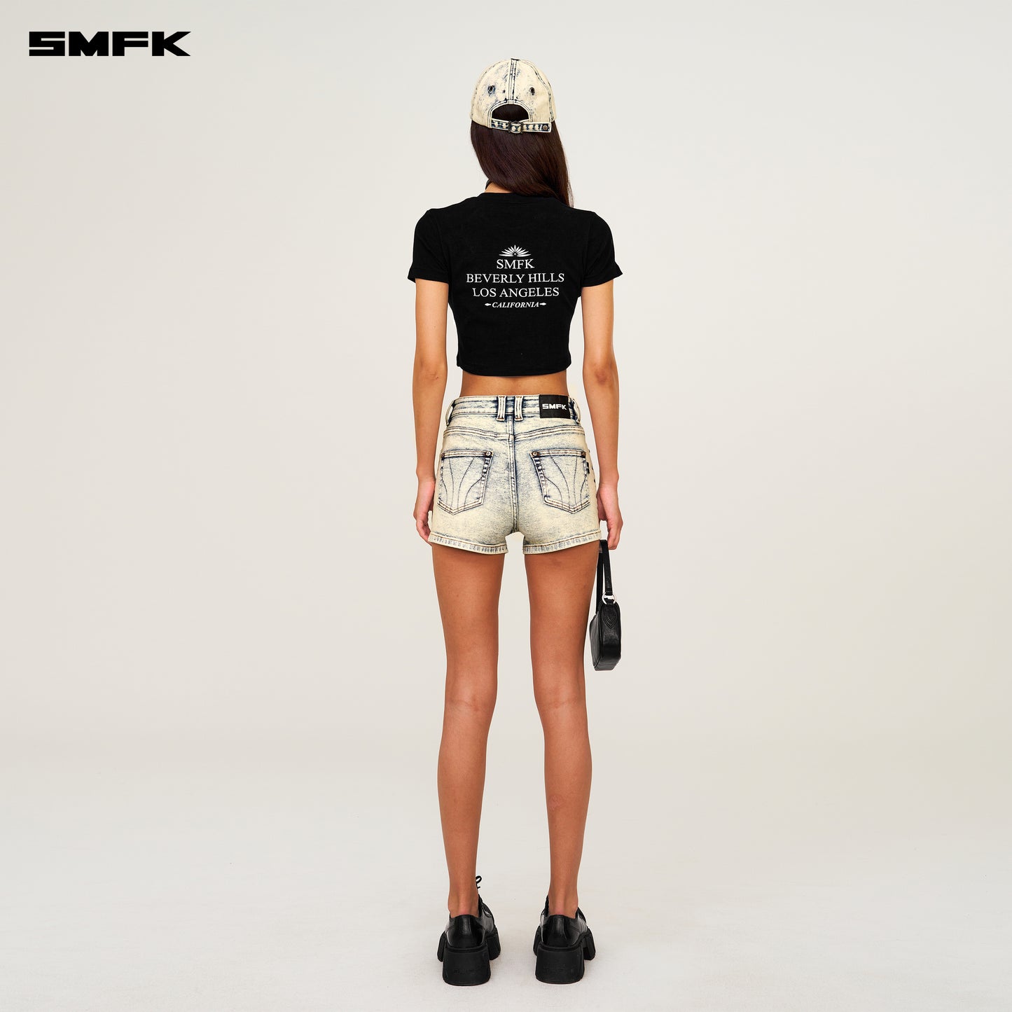 COMPASS DANCER Classic Denim Shorts Snow Blossom