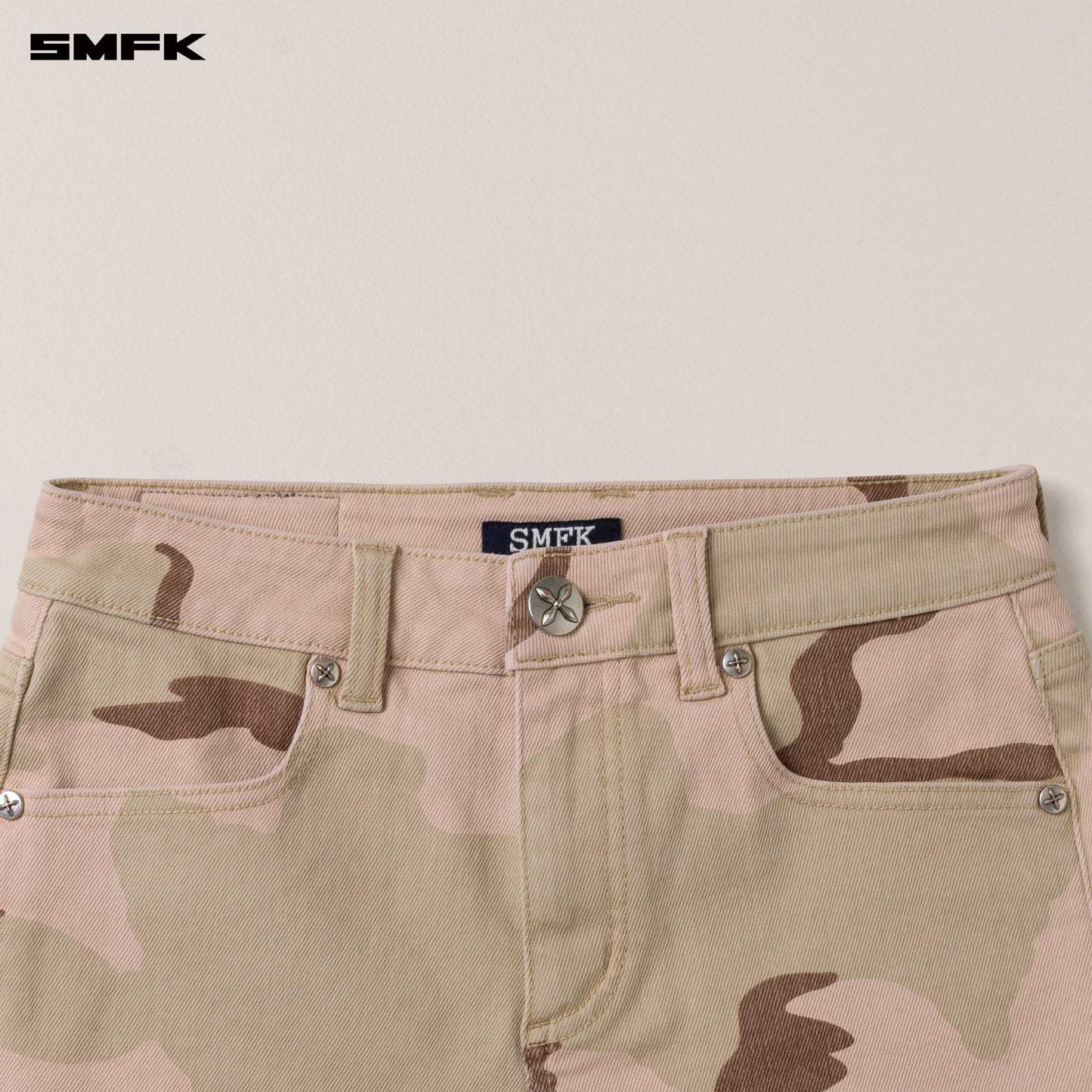 COMPASS DANCER Denim Flat Shorts Desert Storm Camo