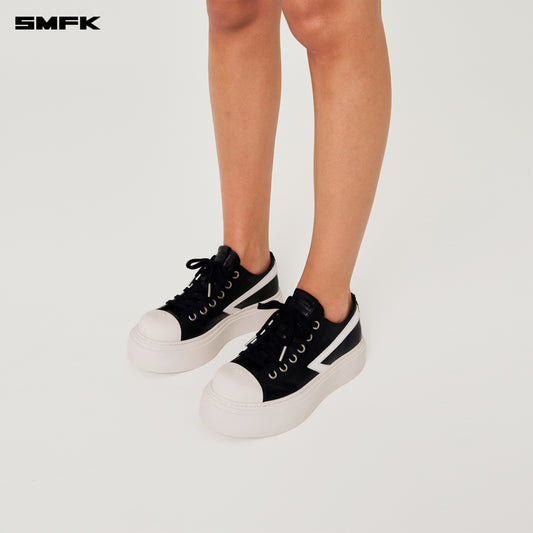 COMPASS METEOR ROVE Leather Sneakers Black & White