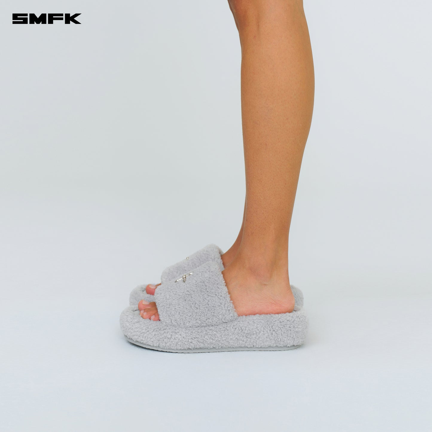 COMPASS WOOLLY Classic Furry Sandals Ash Gray