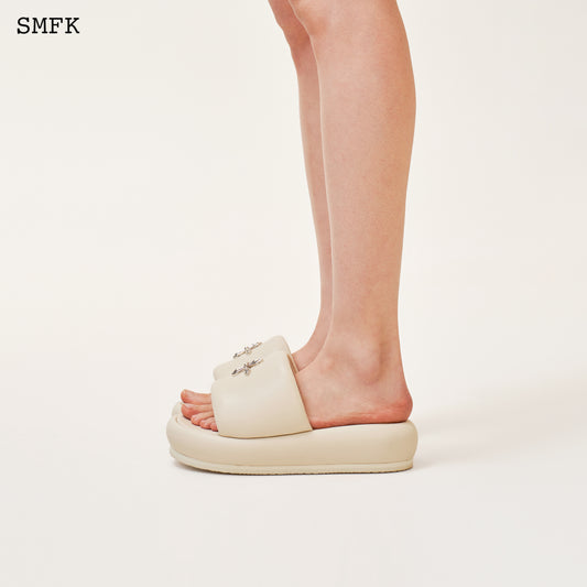 COMPASS CROSS Classic Slipper Milky Pearl