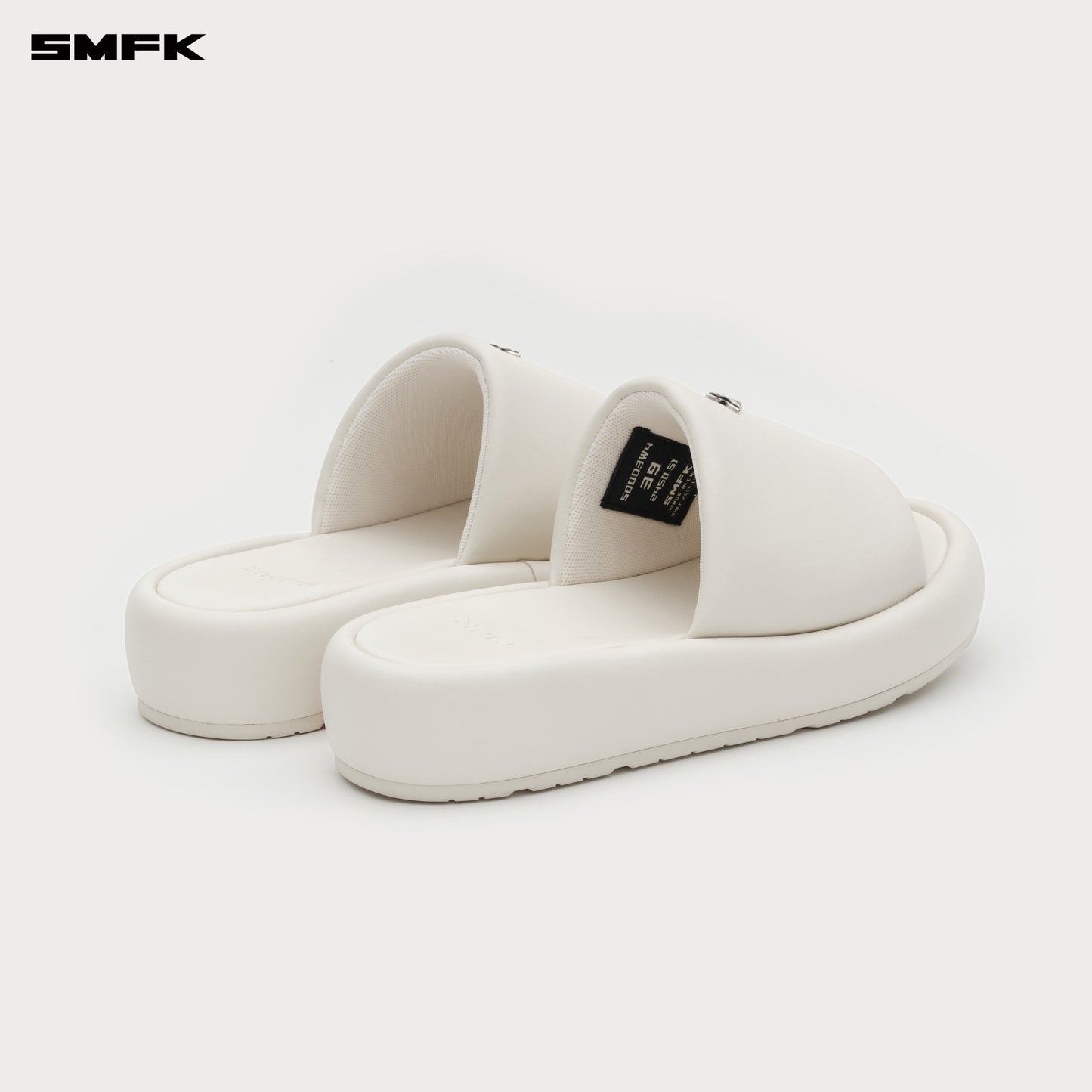 COMPASS BADGE Leather Sandals Alpine White