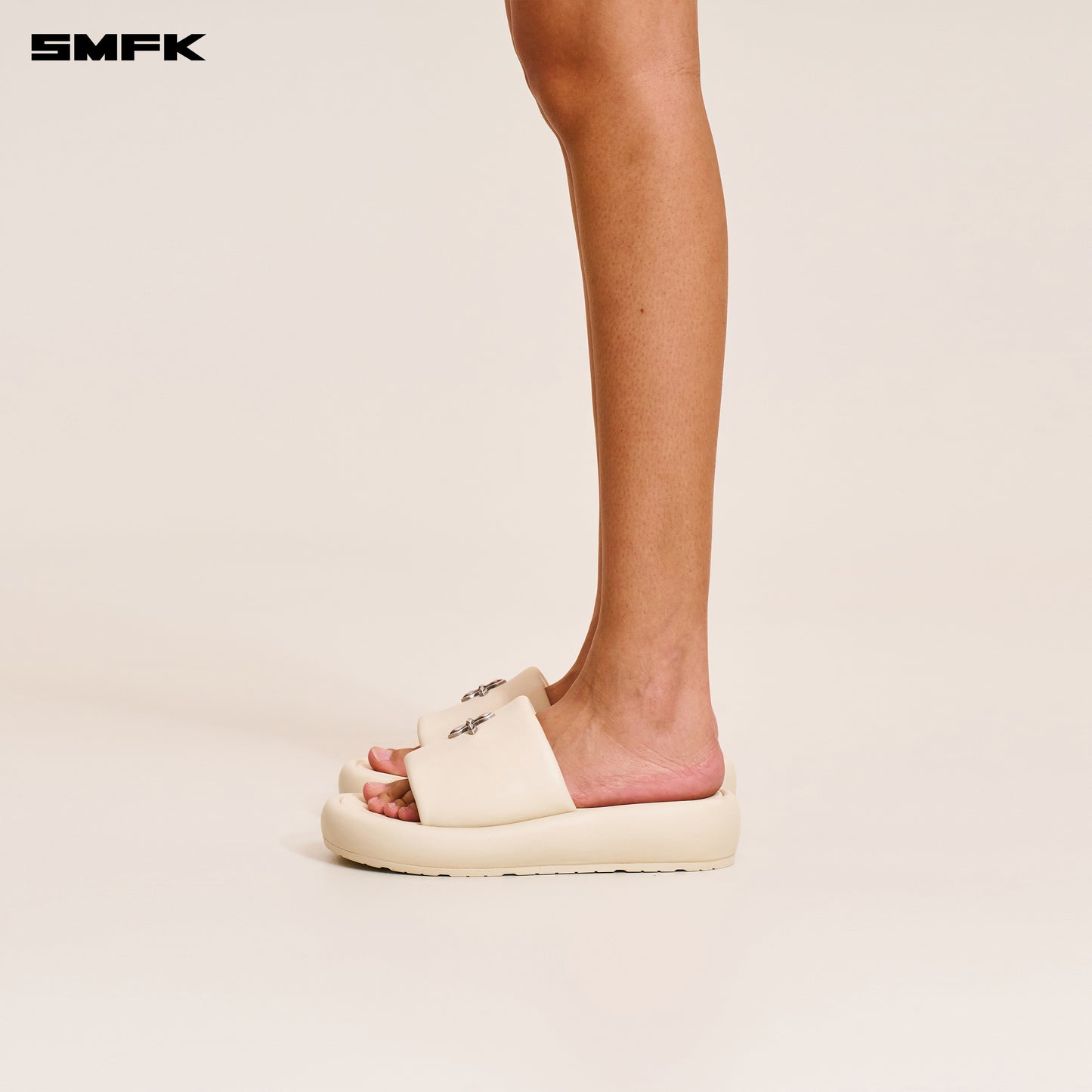 COMPASS MODE UNITY LEATHER SLIPPER Alpine White