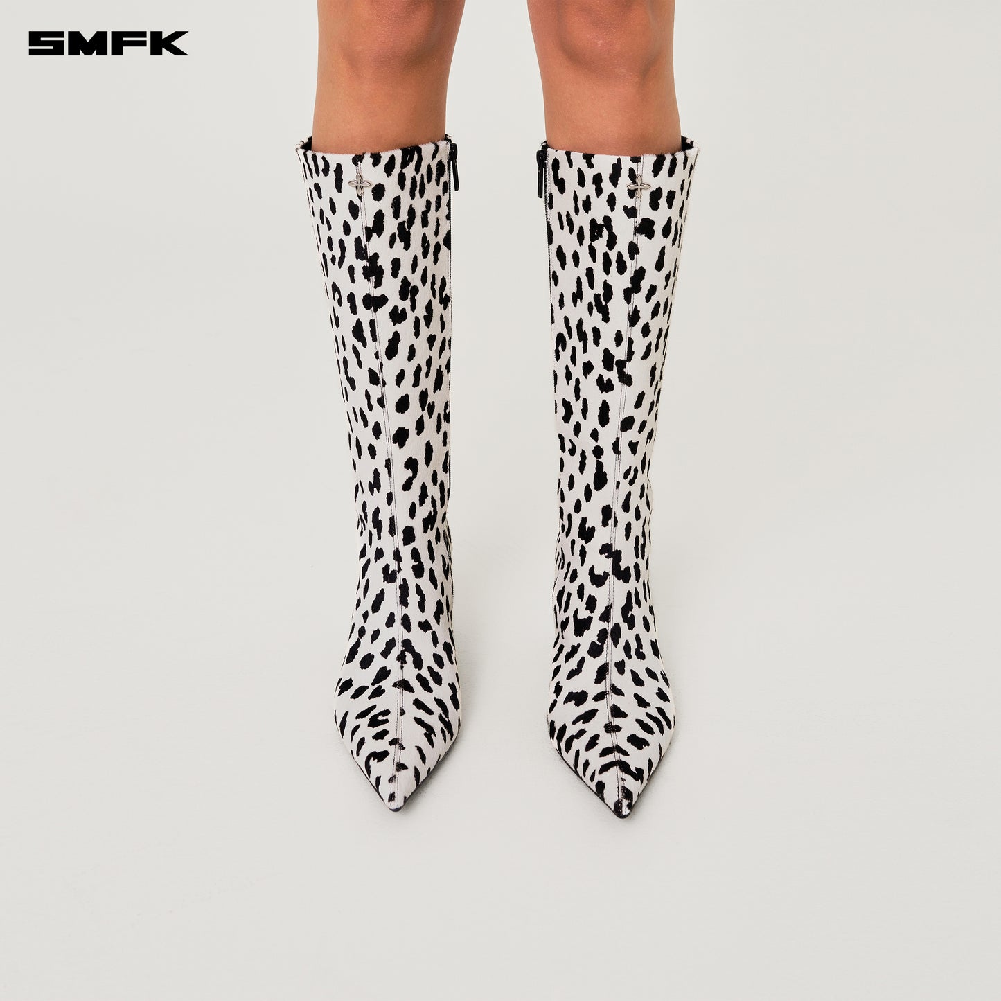 COMPASS RIVET Classic Fur High-heeled Boots Snow Leopard