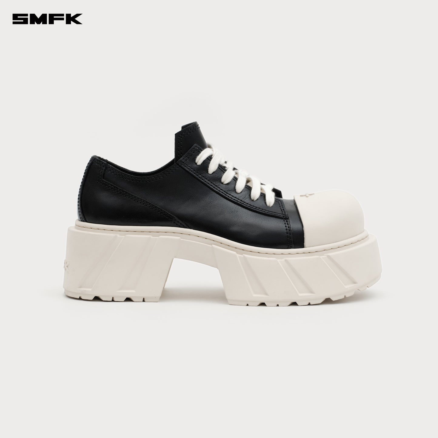 FUTURE MIRAGE High Heeled Leather Sneakers Black & White