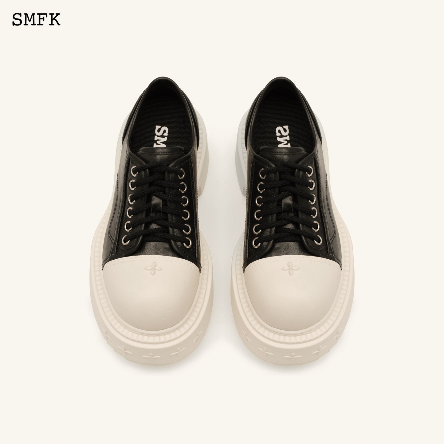 COMPASS RIDER Wilderness Low-Top Boots Monochrome Duo