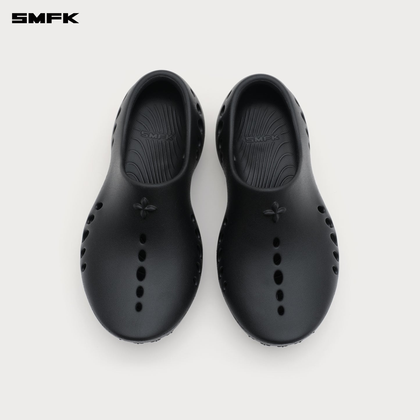 FUTURE RIPPLE All In One-piece Sandals Wilderness Black
