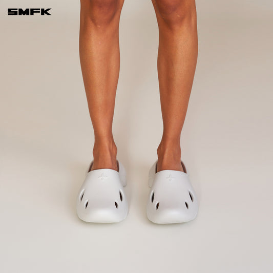 FUTURE MIRAGE Flat Slipper Alpine White