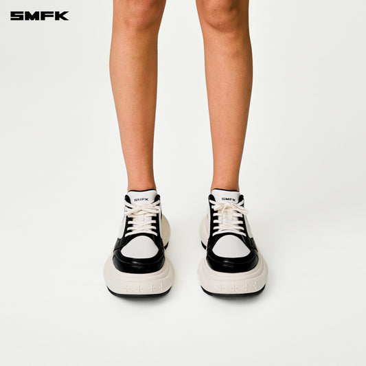 FUTURE RIPPLE High-heeled Sneakers Black & White