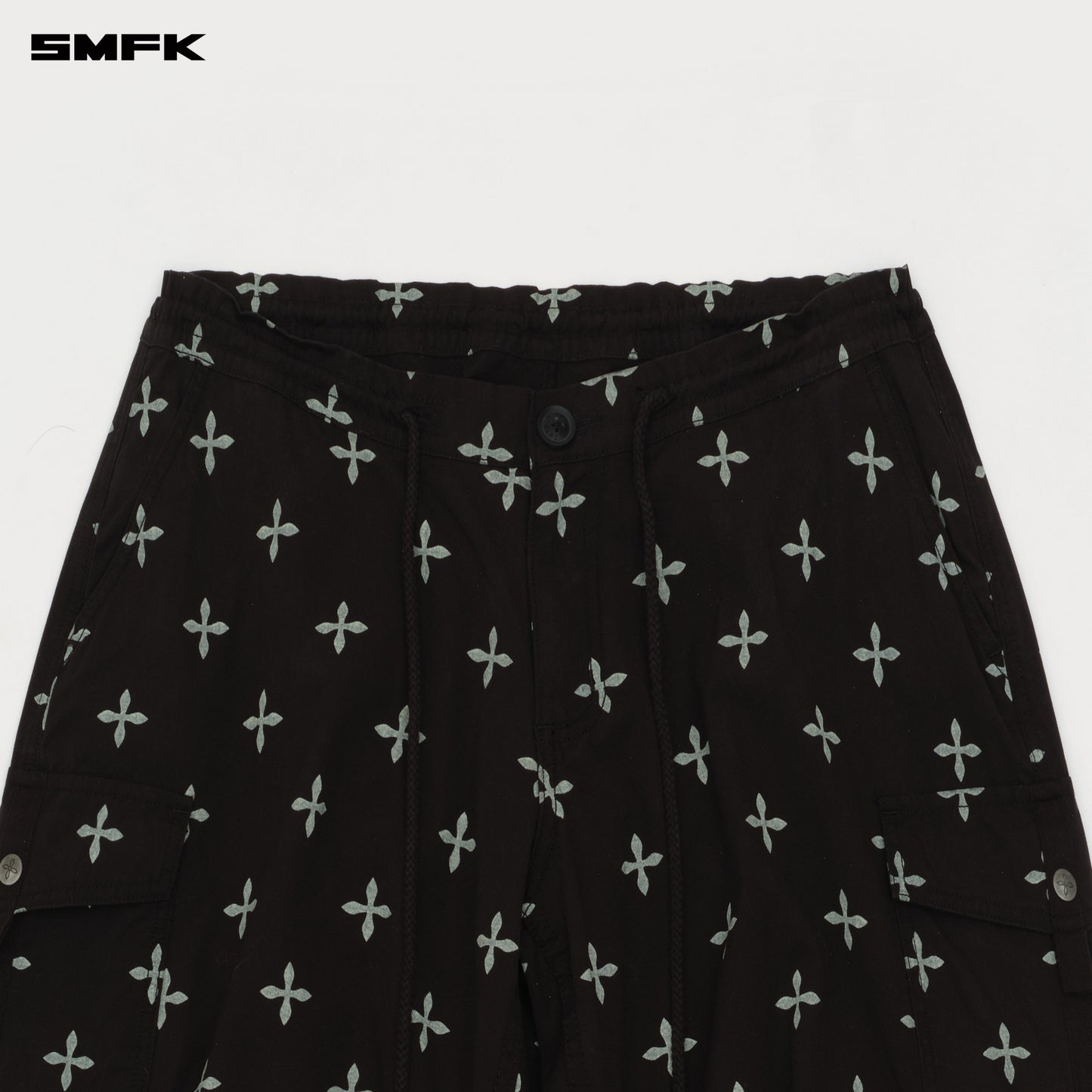 COMPASS Black Garden Hunting Parachute Pants Midnight Garden