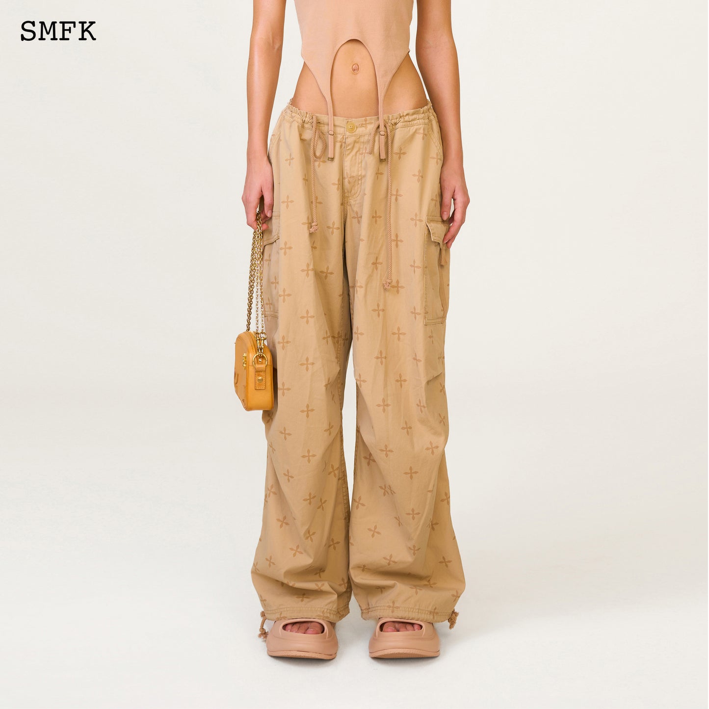 COMPASS Temple Garden Hunting Parachute Pants Classic Nude