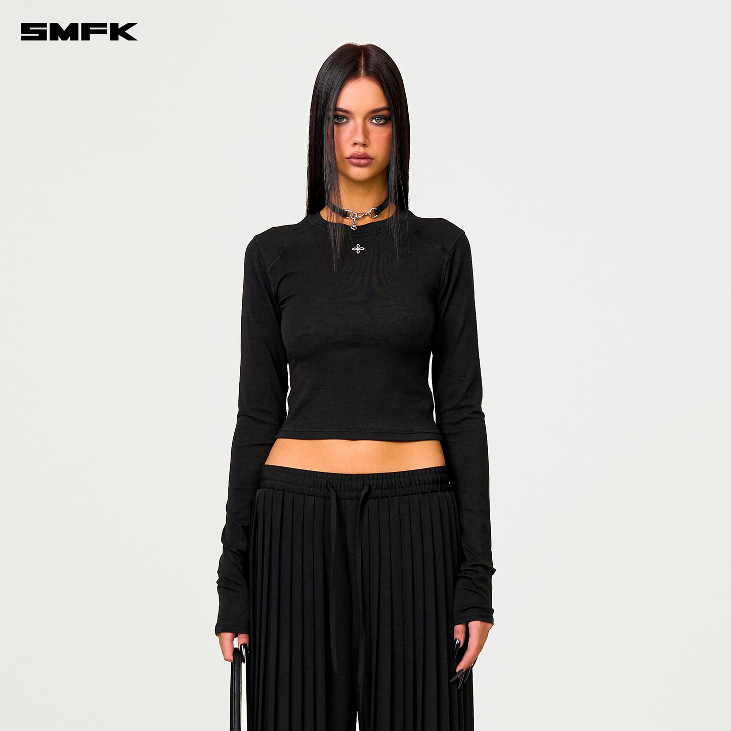 WILD WORLD Pleated Trousers Wilderness Black