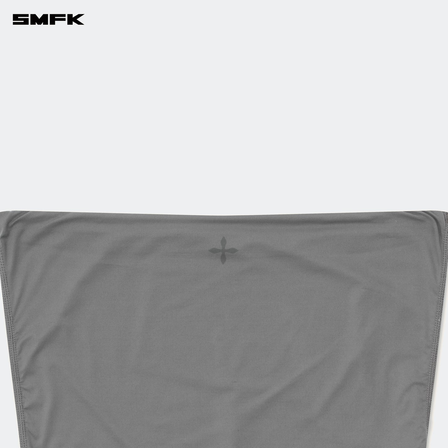 COMPASS HUG Skin Tube Top Concrete Gray